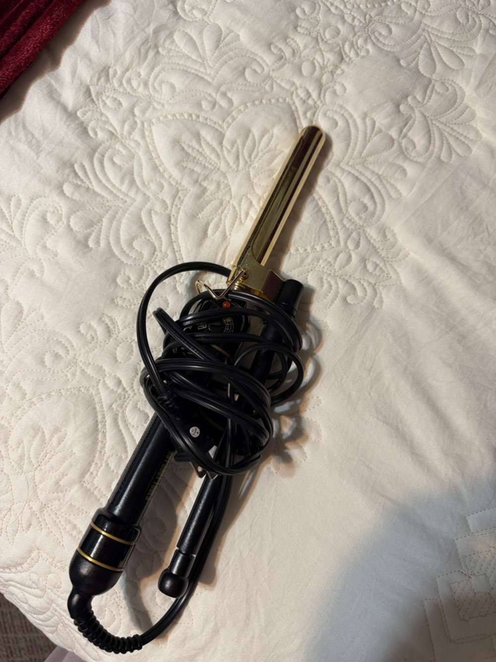 Gold & Black Women’s Ceramic Curling Wand - Unbranded